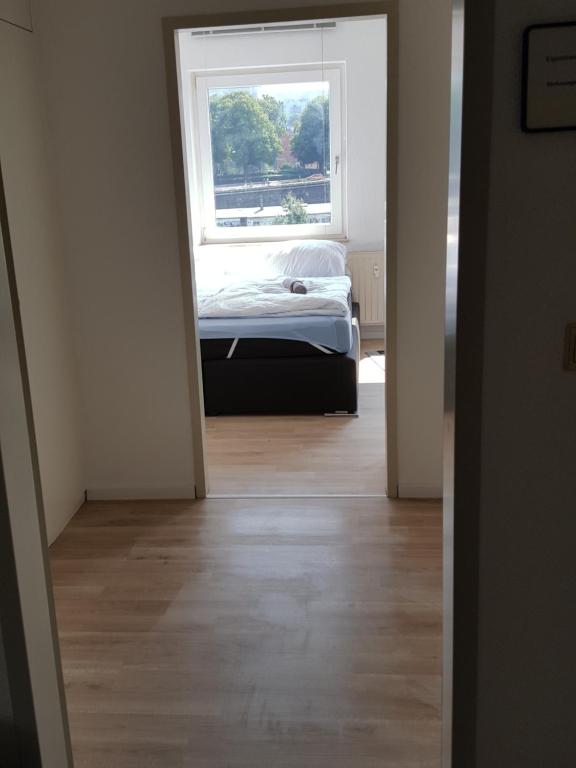 City Apartment & Lift room 3